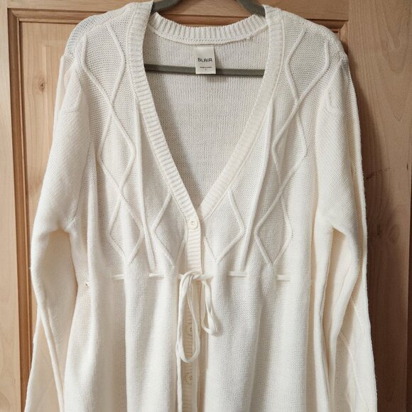 Blair Cream Button Up Cardigan Sweater Size Large - Picture 1 of 5